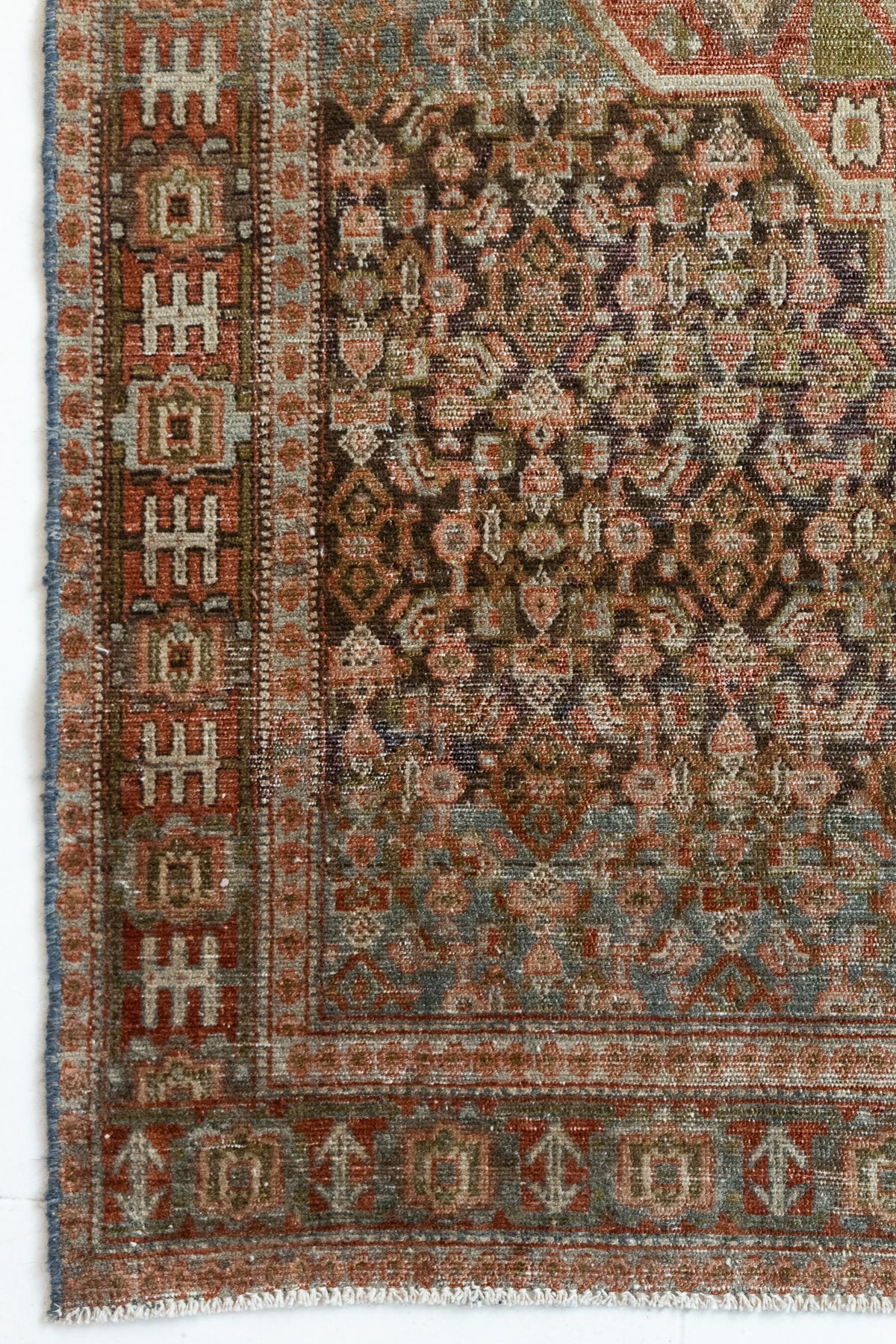 Fallon_Vintage_Scatter_Rug_1