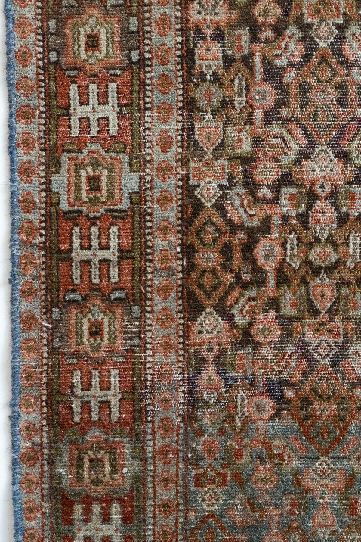 Fallon_Vintage_Scatter_Rug_1