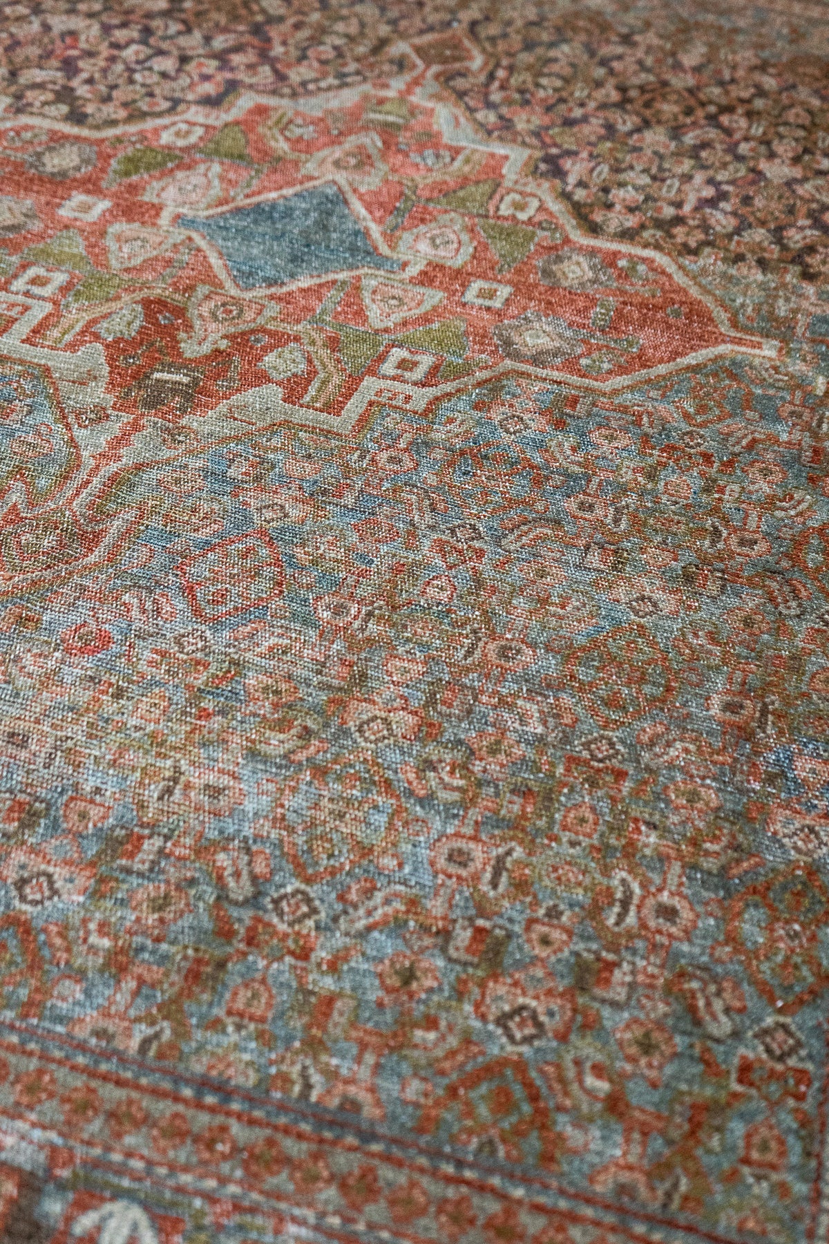 Fallon_Vintage_Scatter_Rug_District_Loom