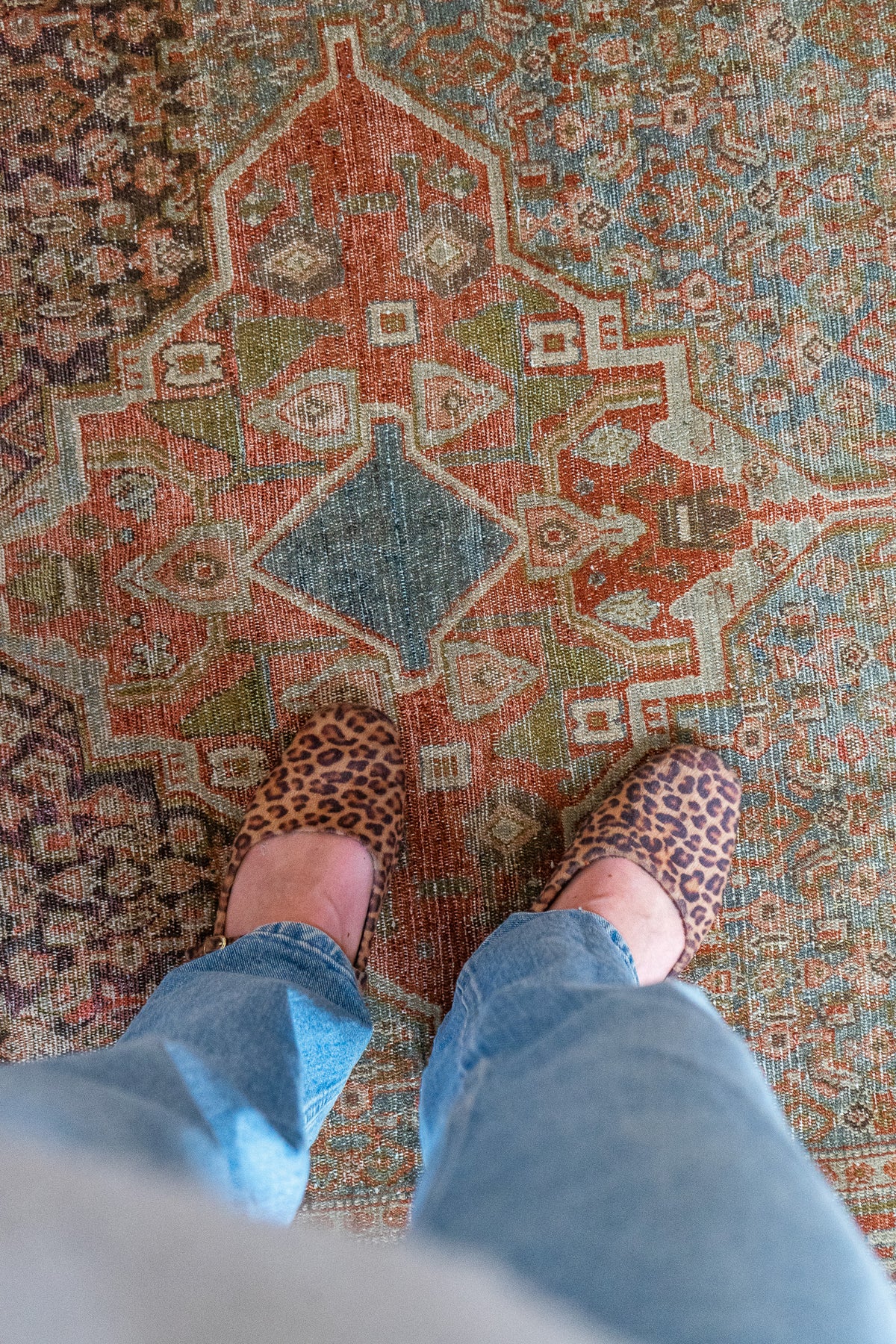 Fallon_Vintage_Scatter_Rug_District_Loom