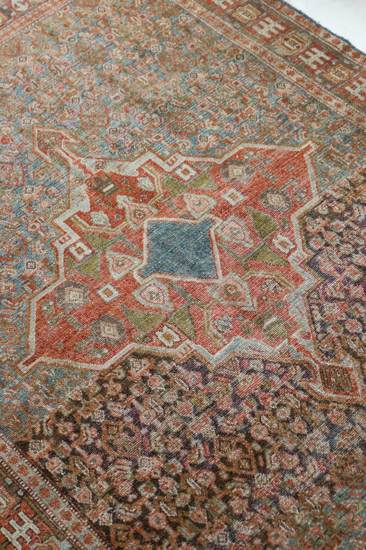 Fallon_Vintage_Scatter_Rug_District_Loom