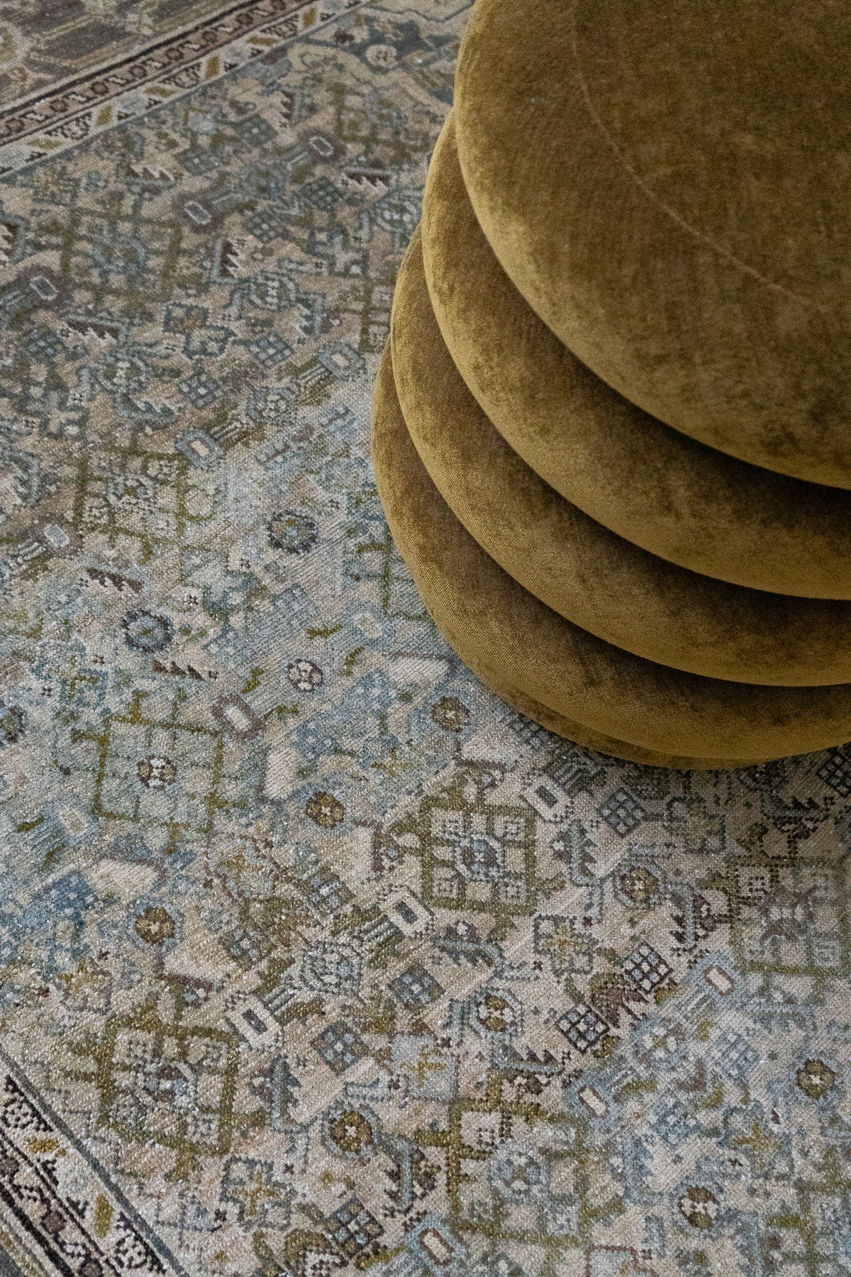 Glacier_Vintage_Scatter_Rug_District_Loom