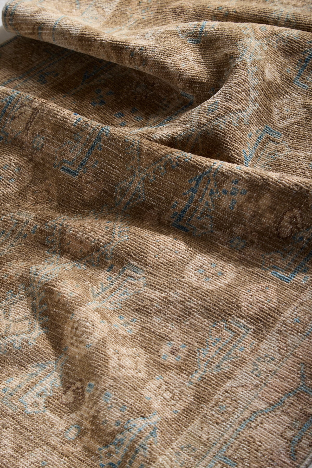 Hepburn-Vintage-Runner-Rug-District-Loom