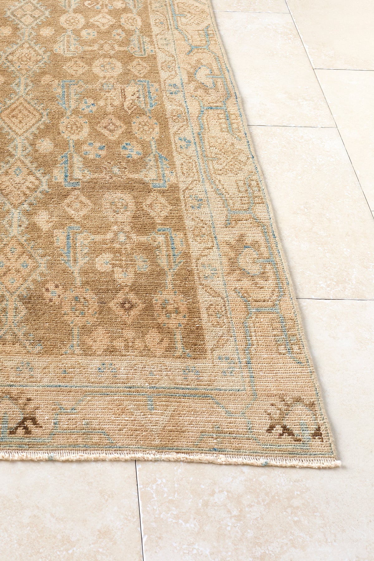 Hepburn-Vintage-Runner-Rug-District-Loom