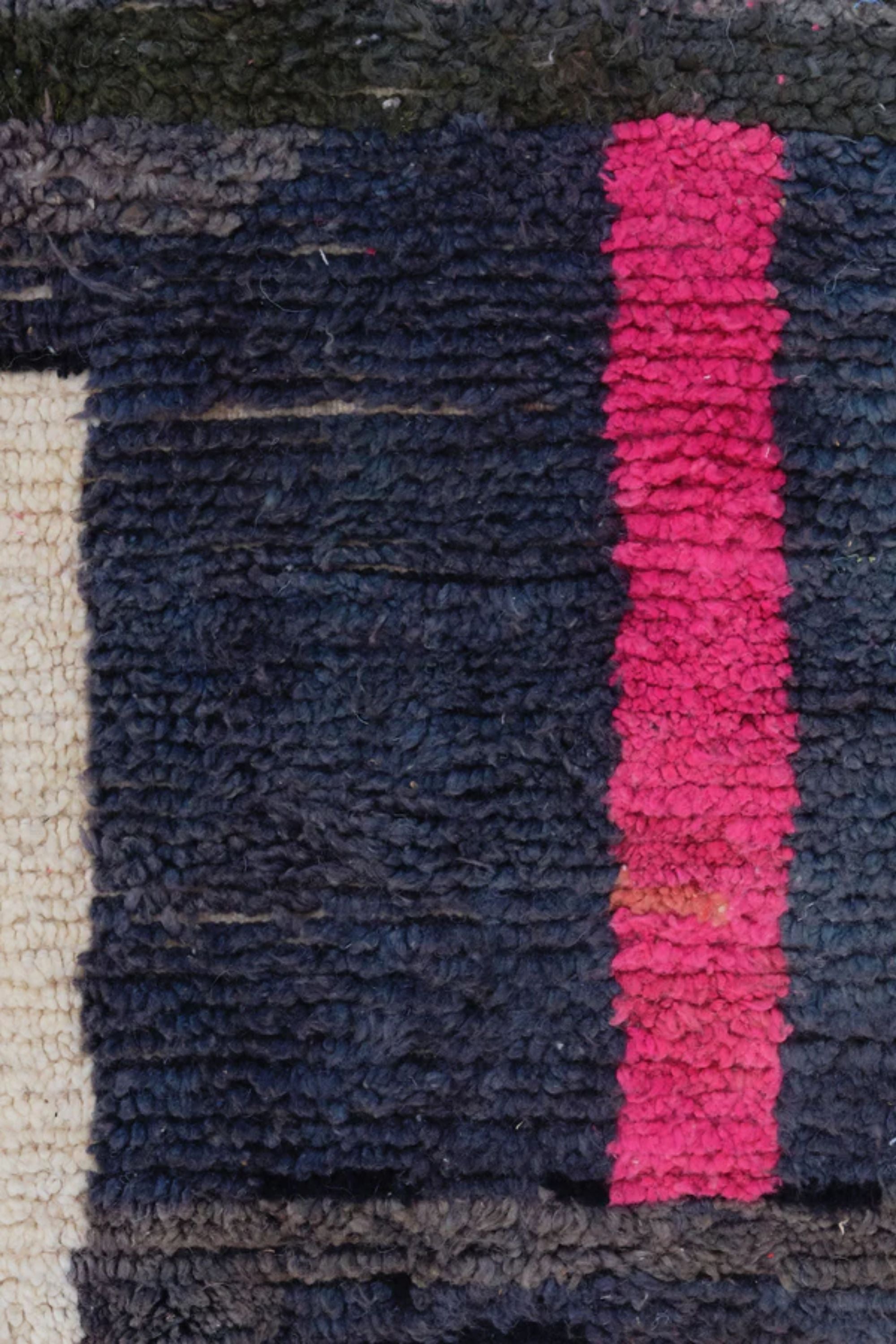 District Loom Beni Ouarain Scatter Rug Castilleja