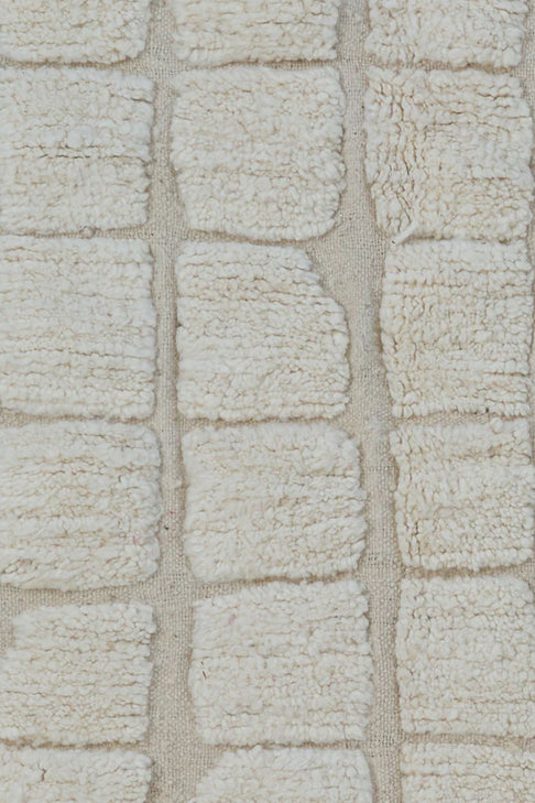 District Loom Beni Ouarain Scatter Rug Columba