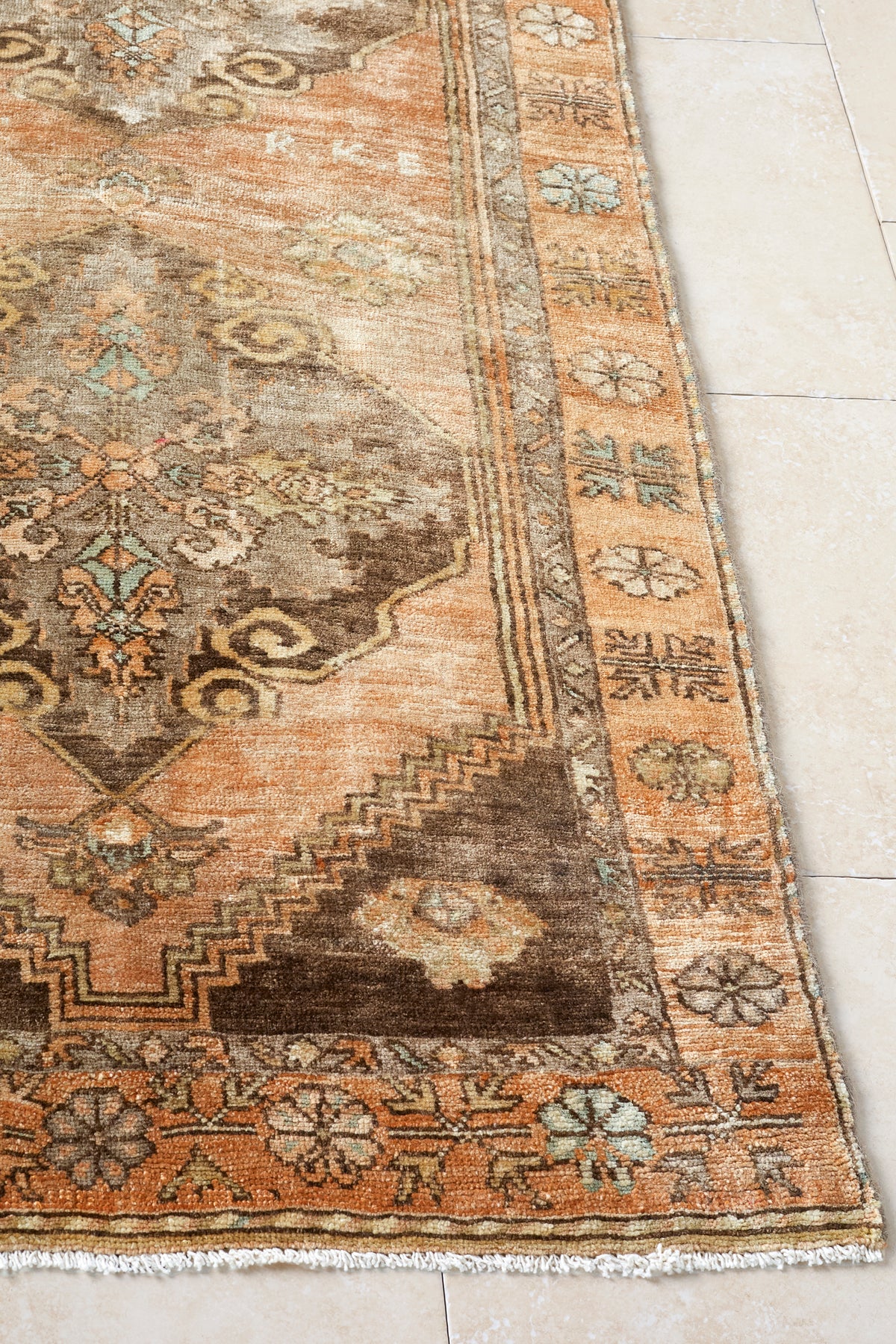 Mavis-Vintage-Runner-Rug-District-Loom