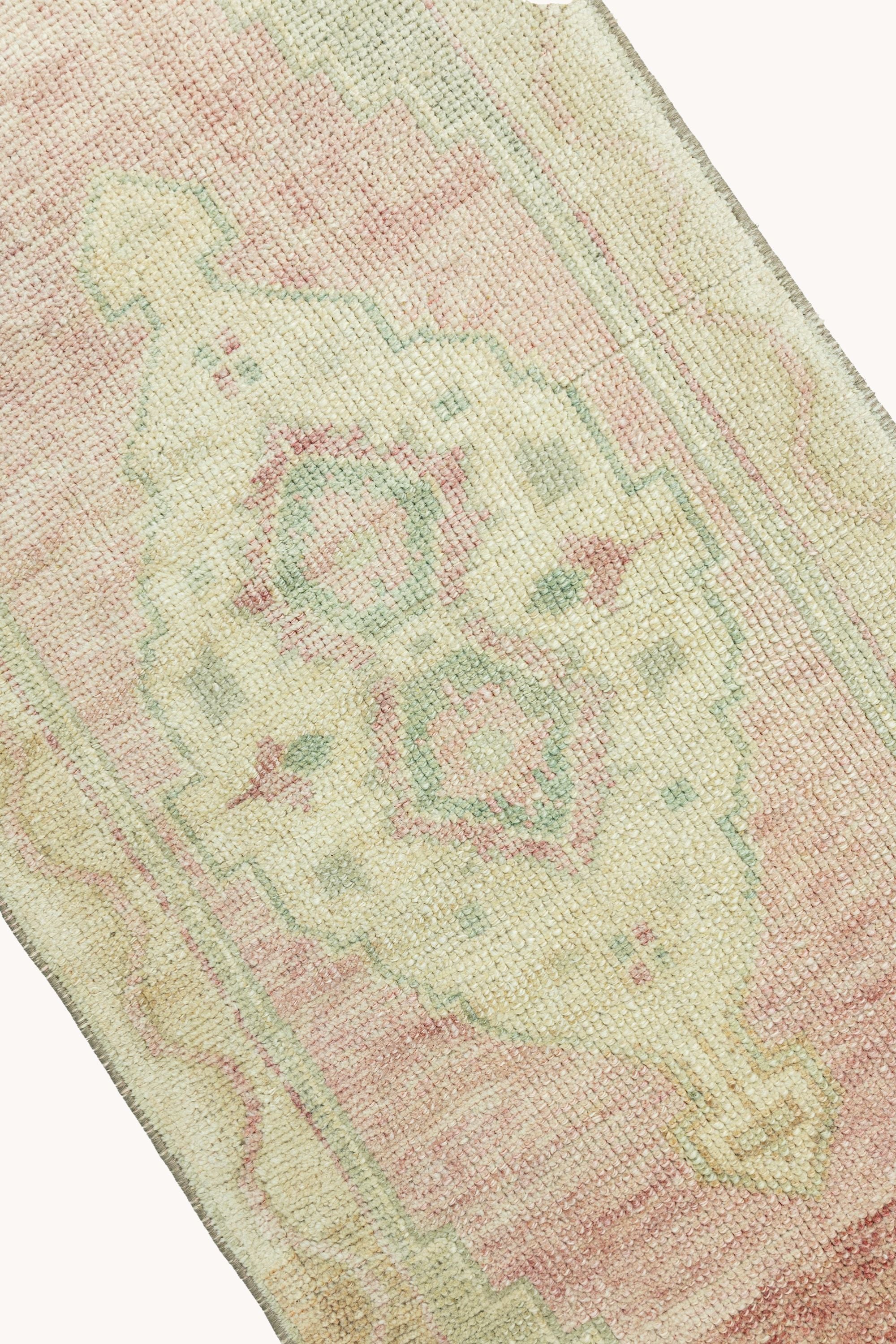 Vintage Turkish Mini Rug No. 752 | 1