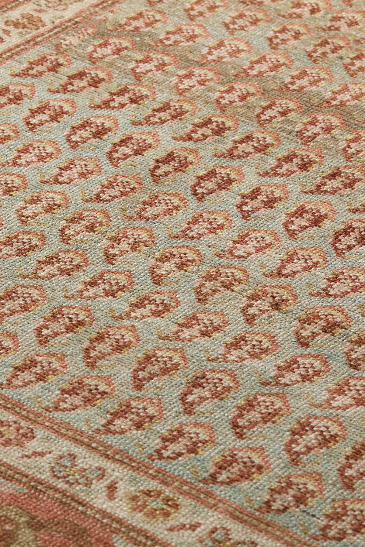 Romy-Vintage-Scatter-Rug-District-Loom