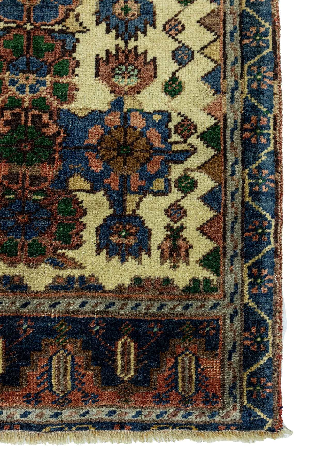 Vintage Turkish Mini Rug No. 832