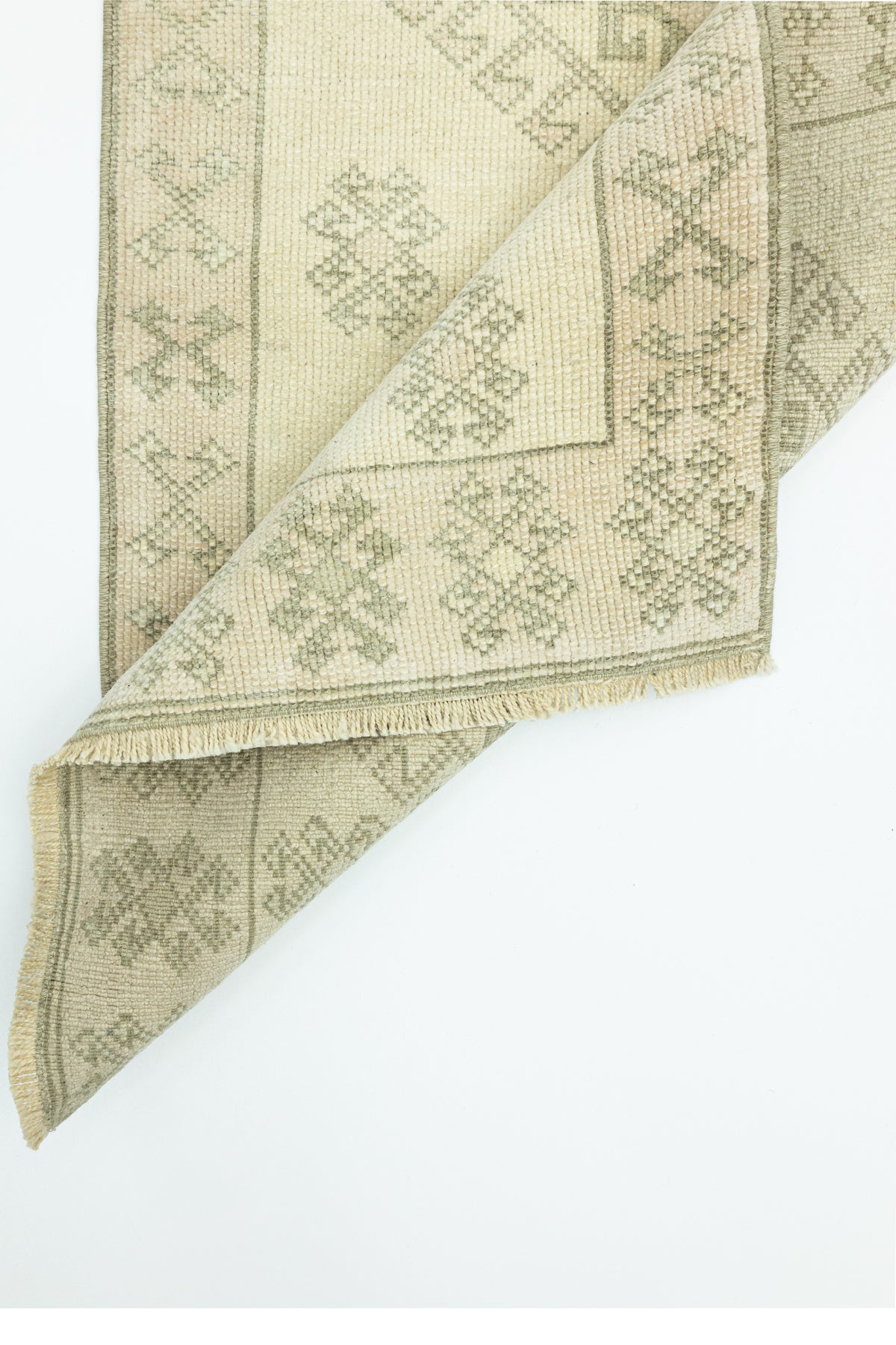 Vintage Turkish Mini Rug No. 798