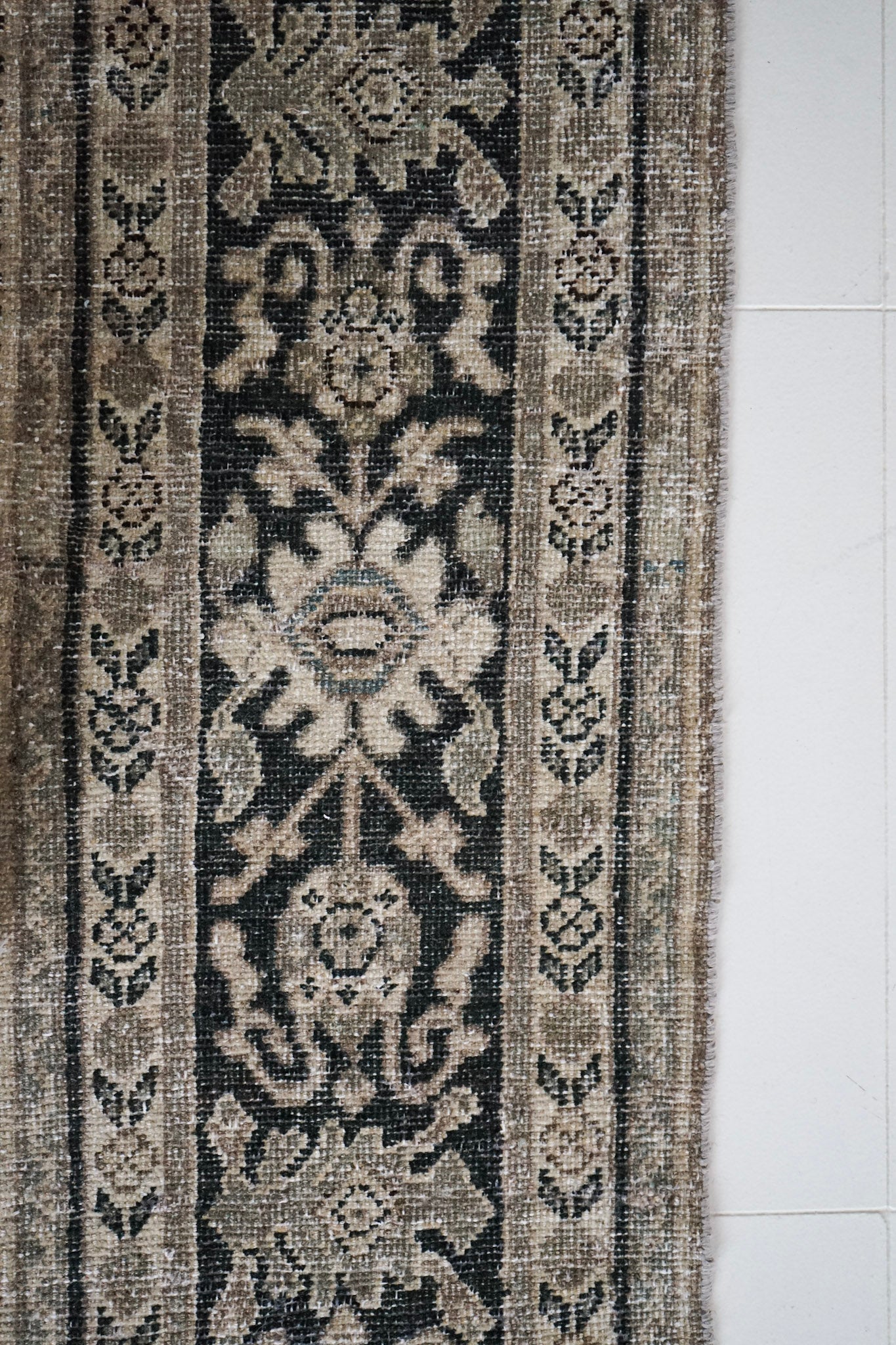 Shiloh | 10'6 x 13'4