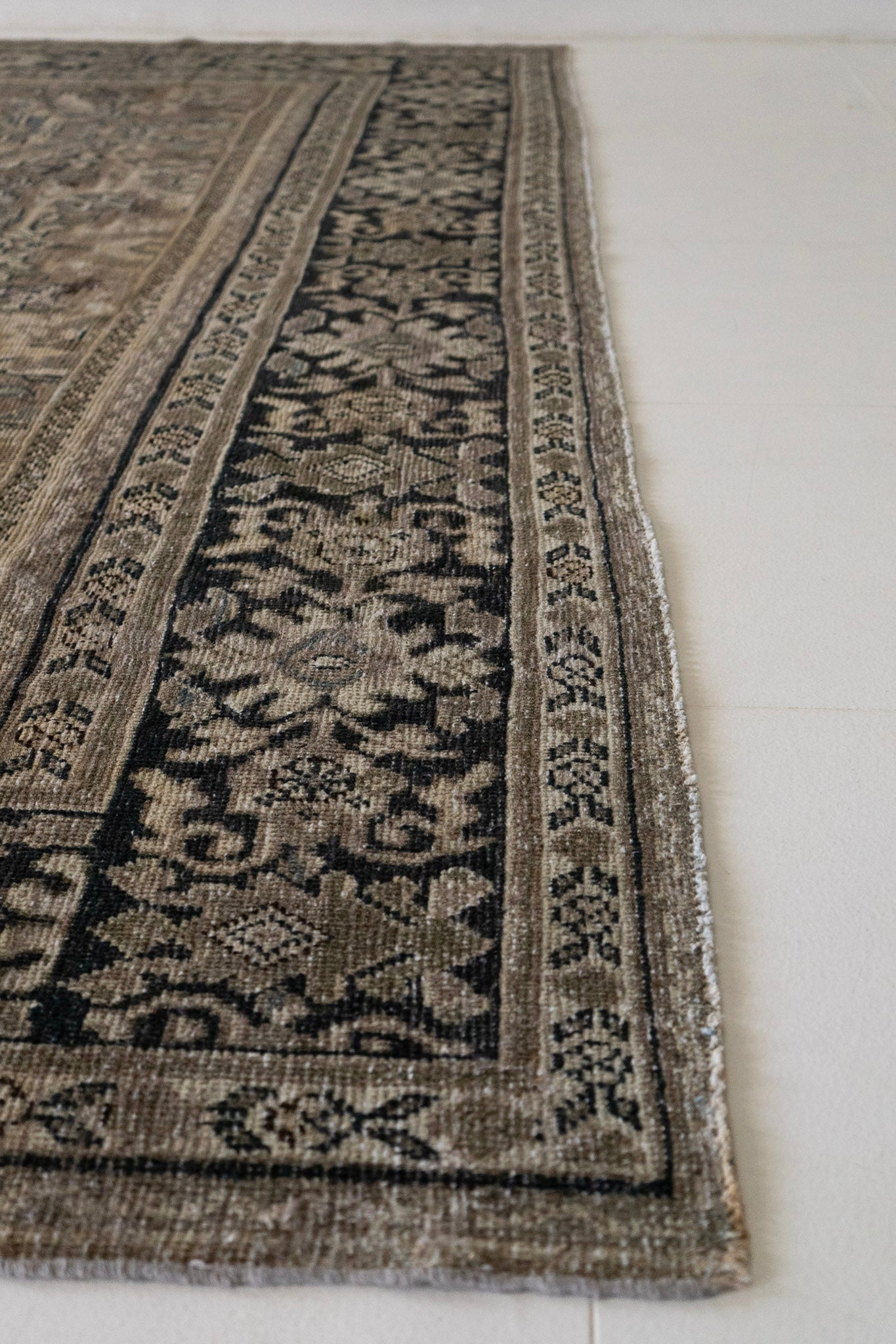 Shiloh | 10'6 x 13'4