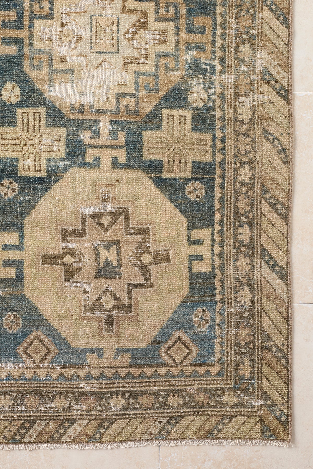Sutton-Vintage-Runner-Rug-District-Loom