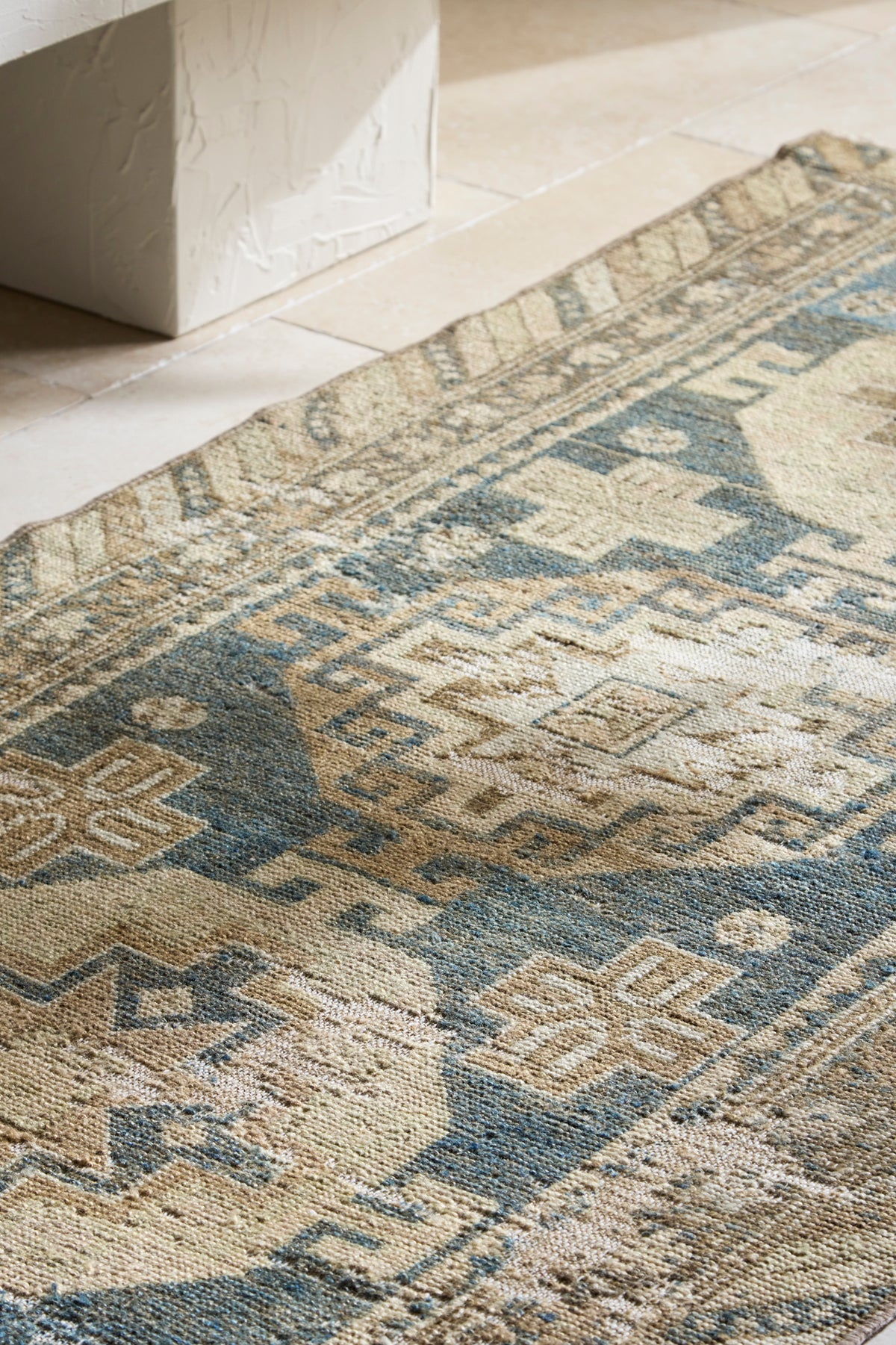 Sutton-Vintage-Runner-Rug-District-Loom