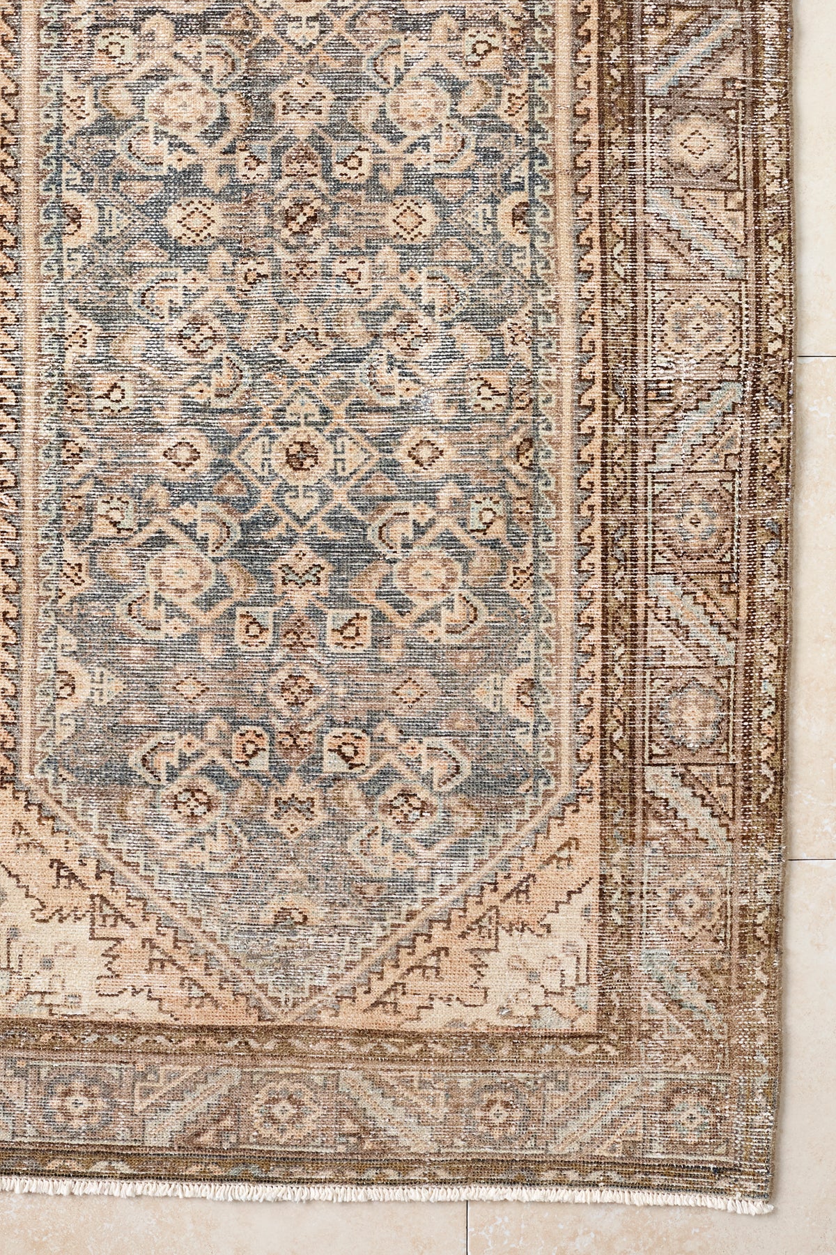 Tess-Vintage-Runner-Rug-District-Loom