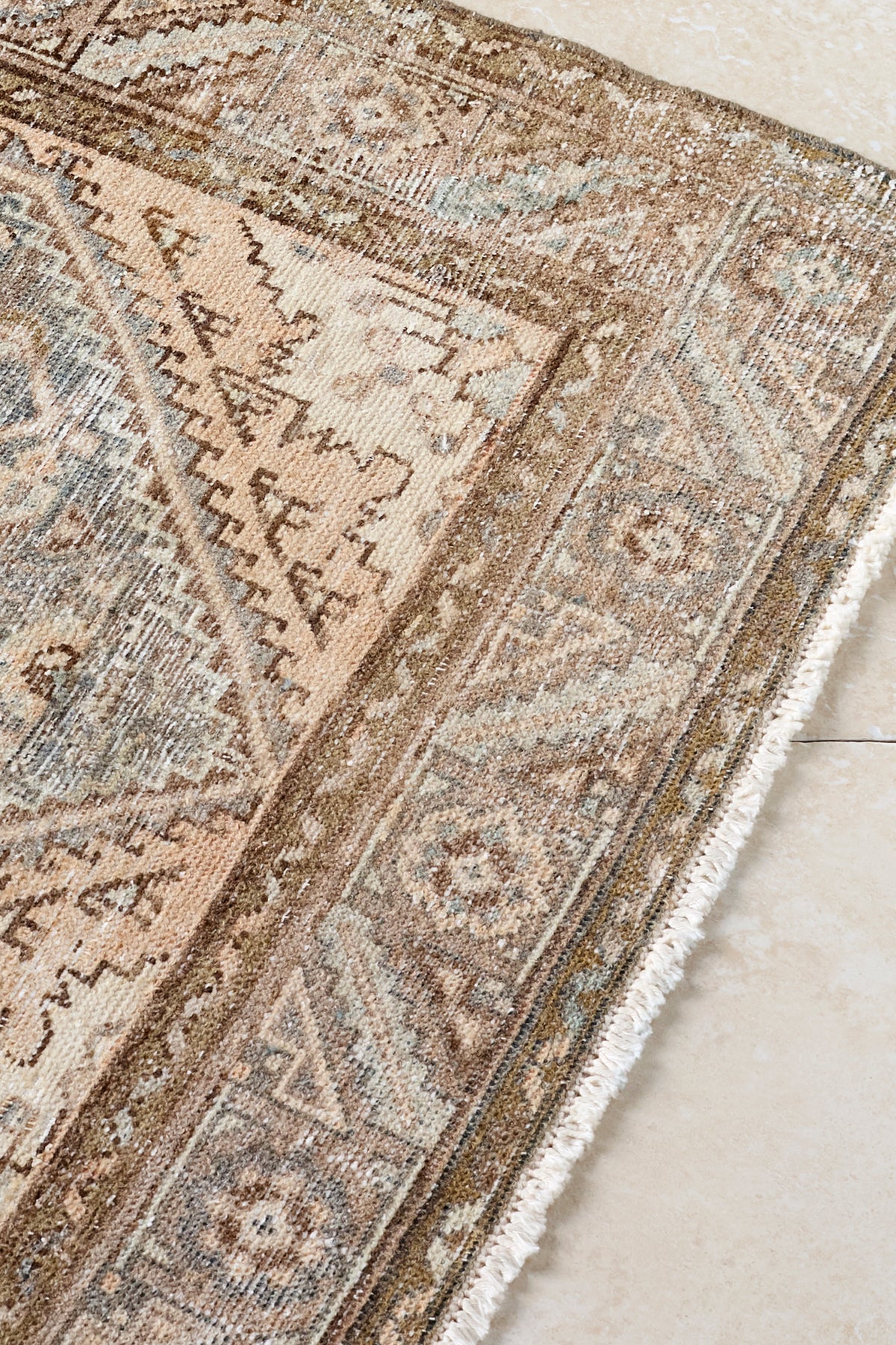 Tess-Vintage-Runner-Rug-District-Loom