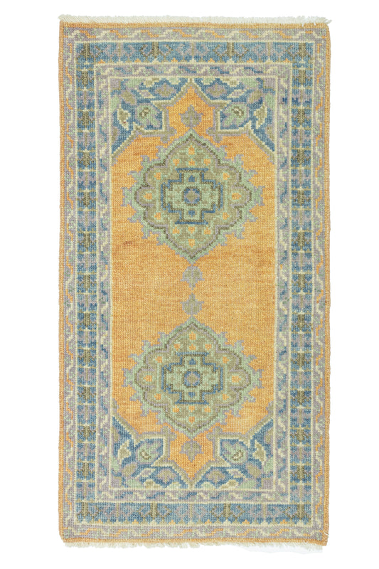 Vintage Turkish Mini Rug No. 828