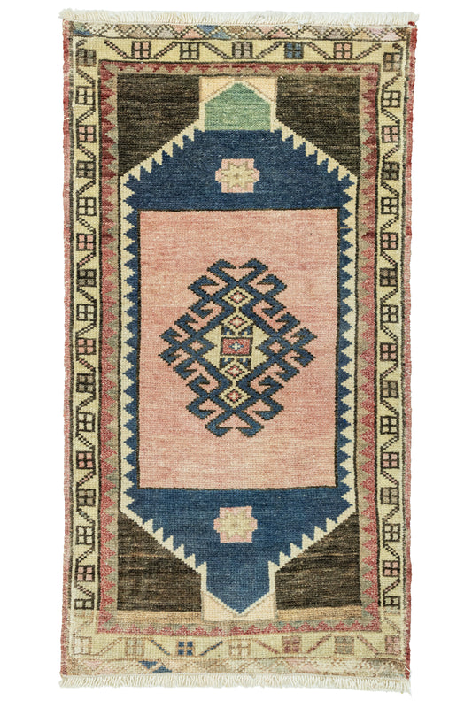 Vintage Turkish Mini Rug No. 806