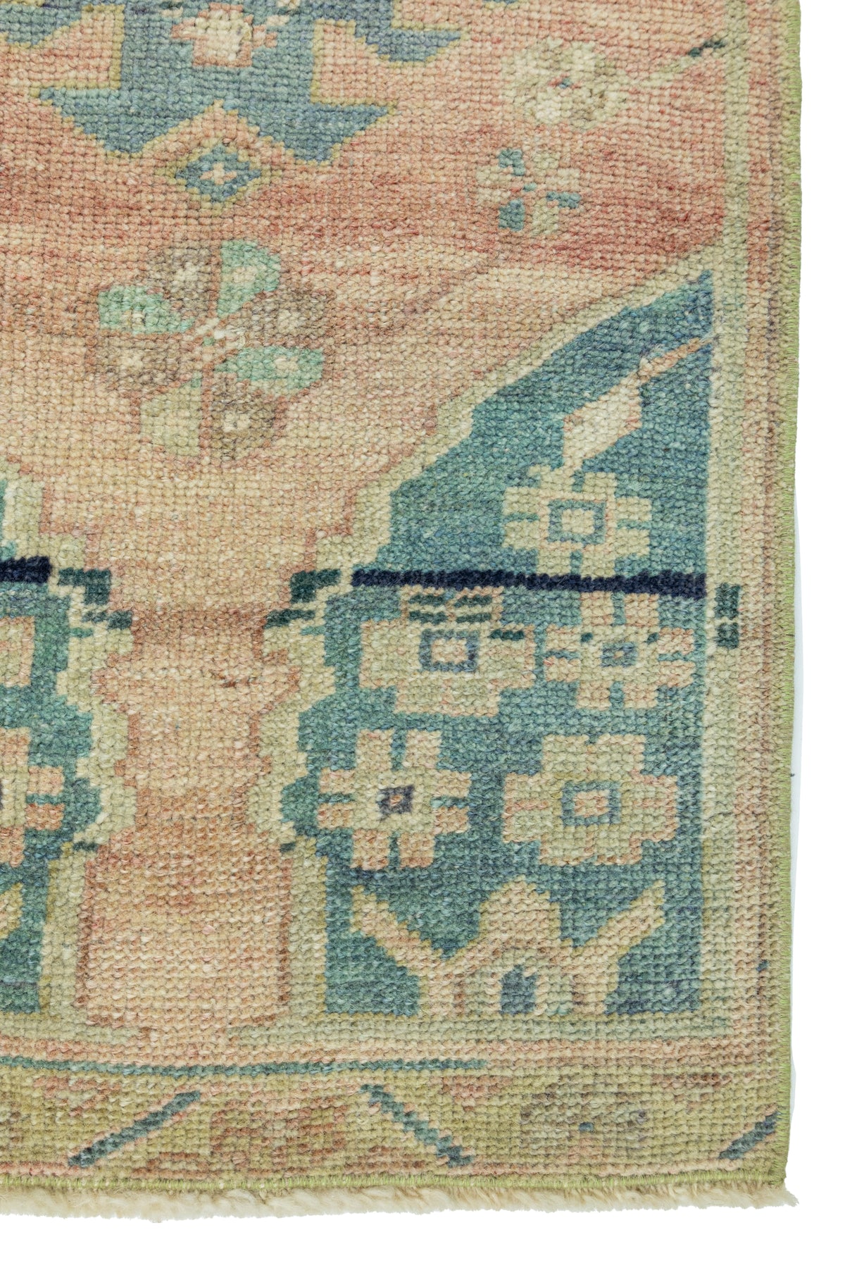 Vintage Turkish Mini Rug No. 818