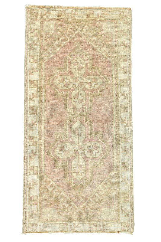 Vintage Turkish Mini Rug No. 829