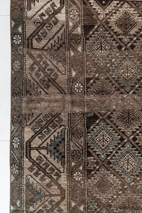 District Loom Vintage Shiraz Area Rug Chinook