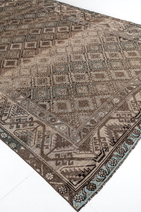 District Loom Vintage Shiraz Area Rug Chinook