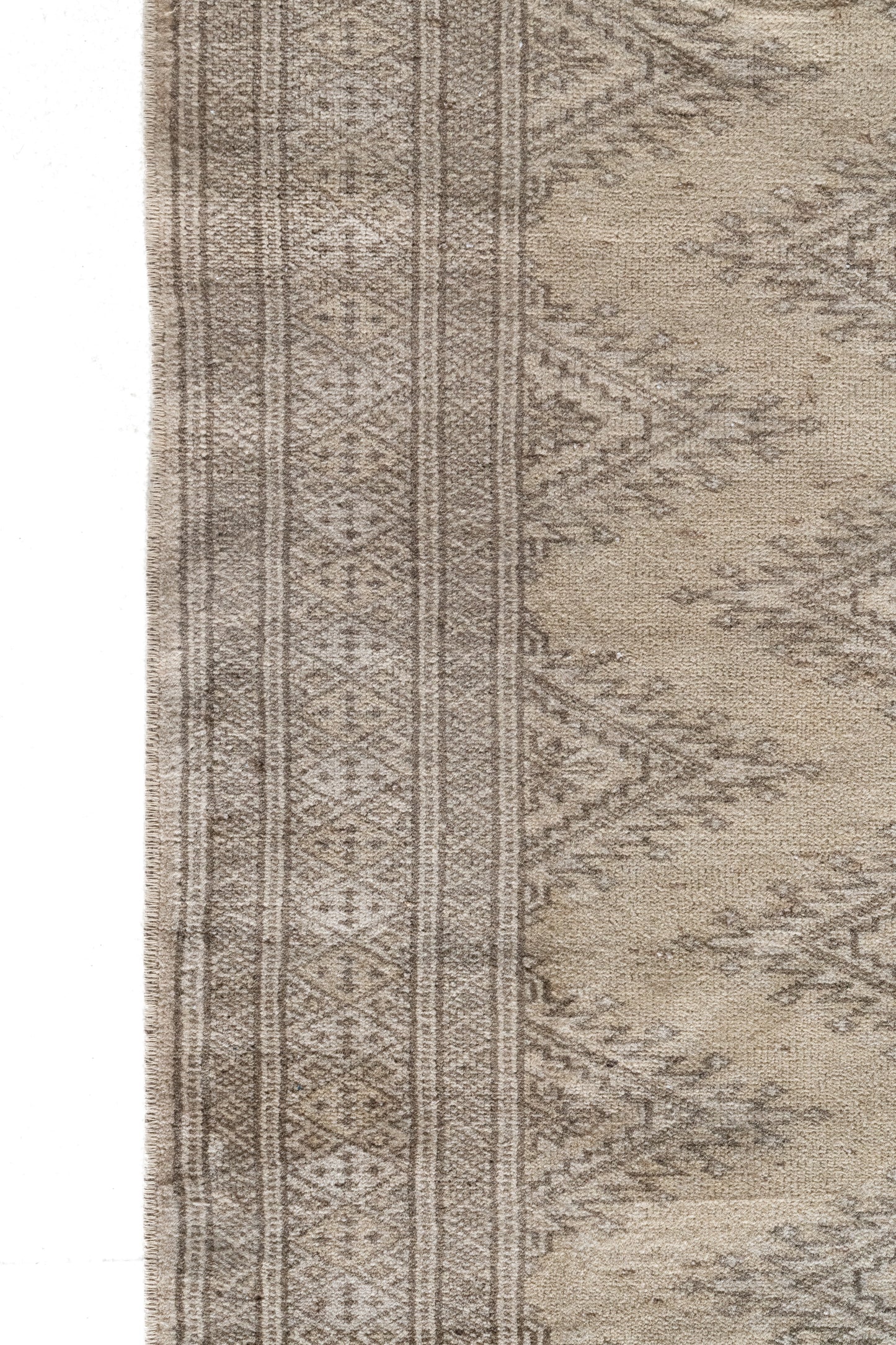 Grotto | 2'6 x 9'5
