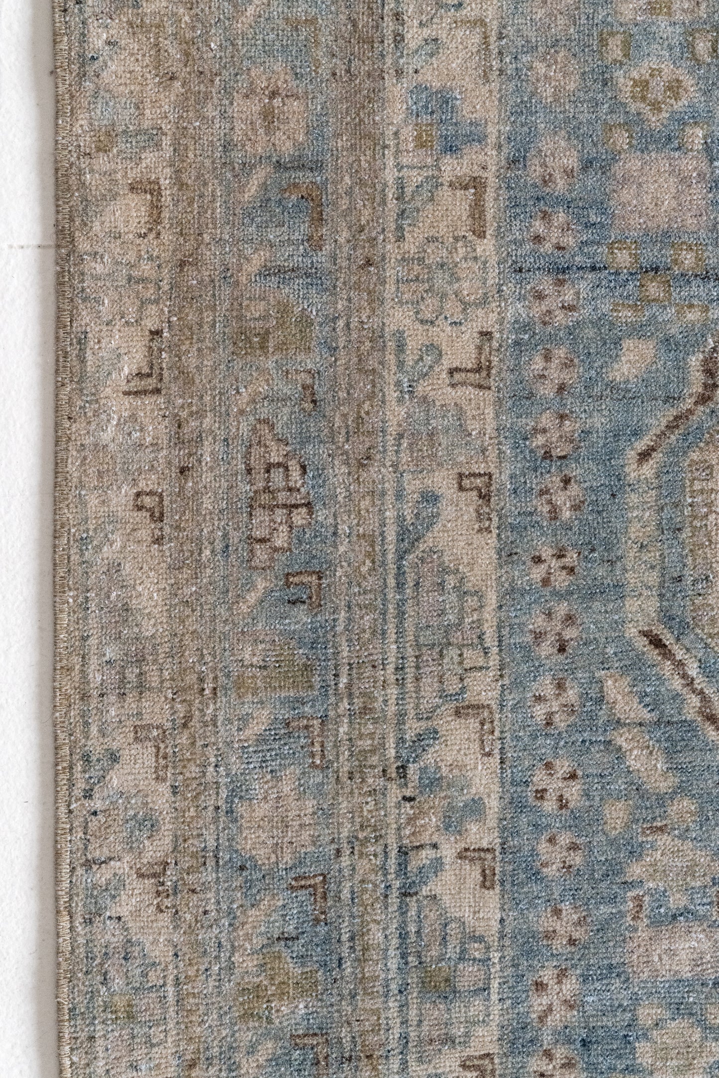 District Loom Vintage Avshar Scatter Rug Herron