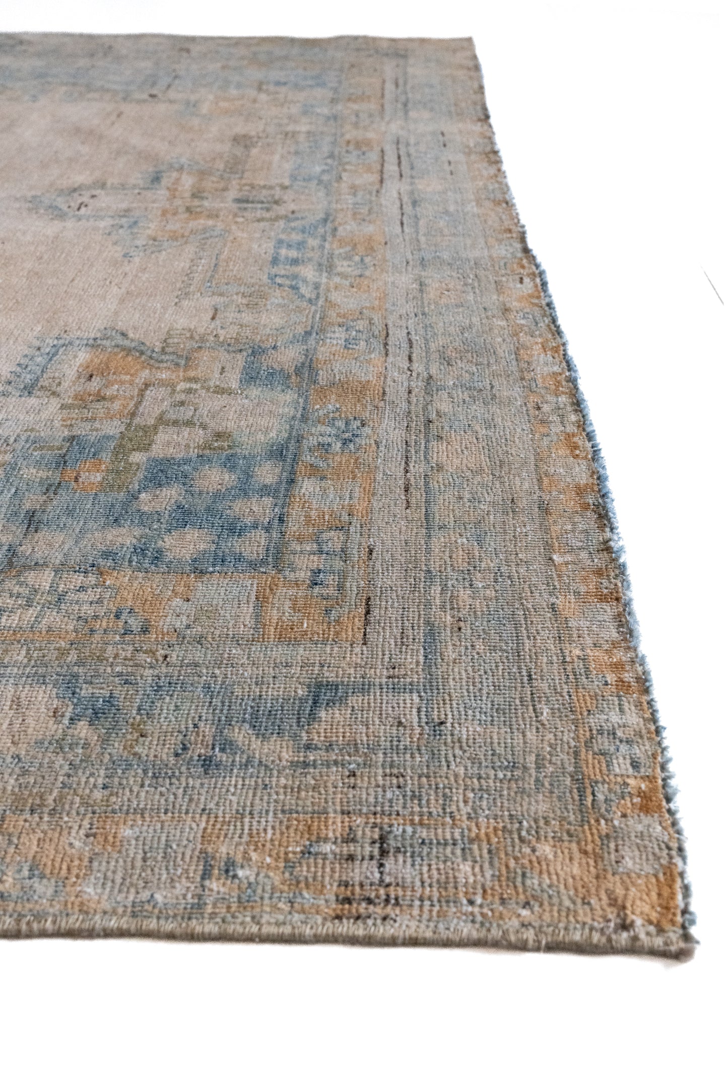 District Loom Vintage Avshar Scatter Rug Herron