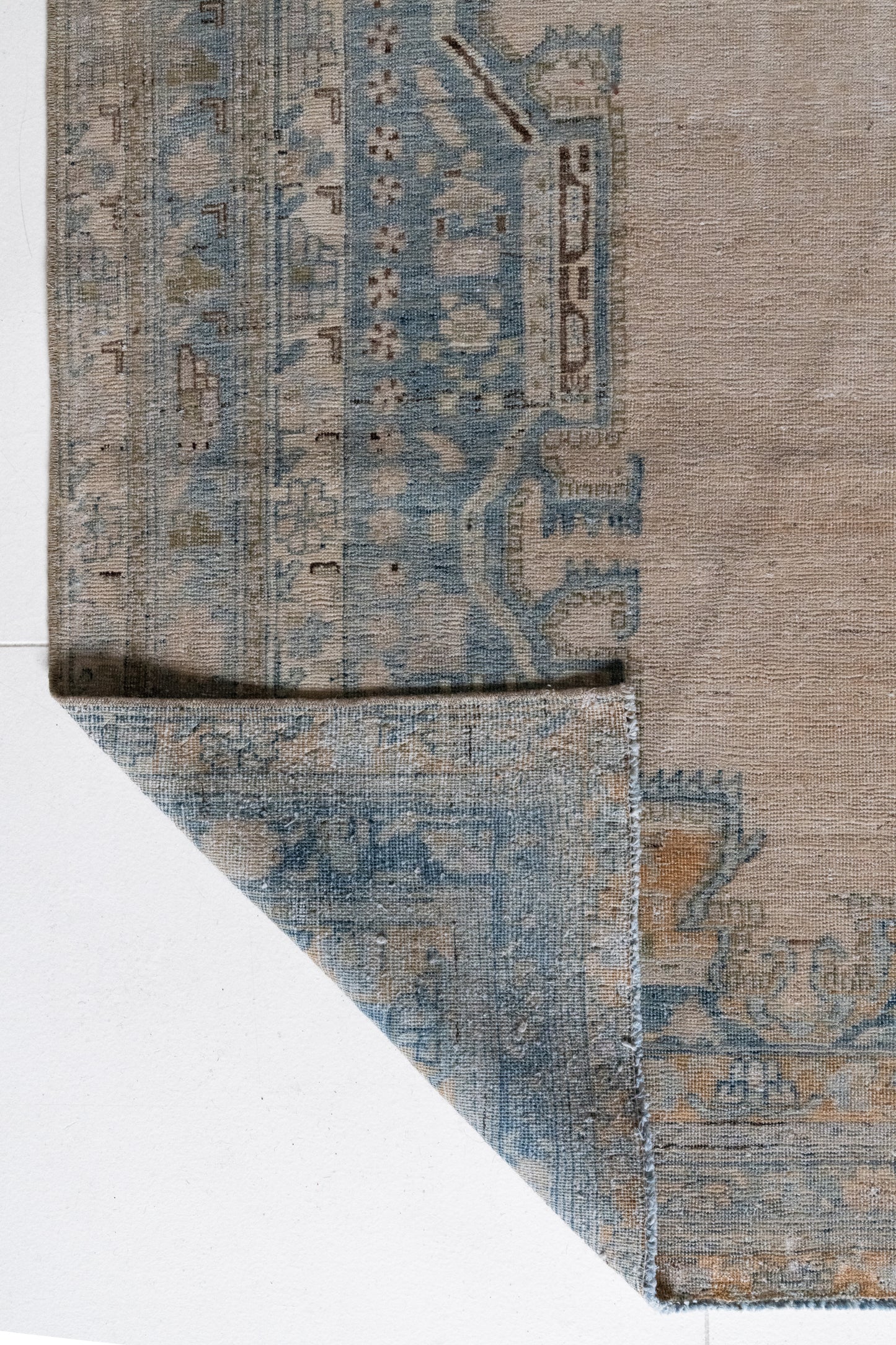 District Loom Vintage Avshar Scatter Rug Herron