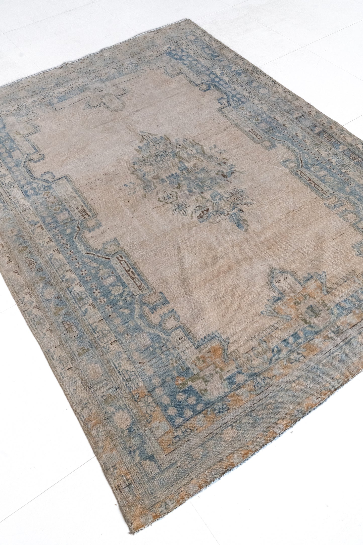 District Loom Vintage Avshar Scatter Rug Herron