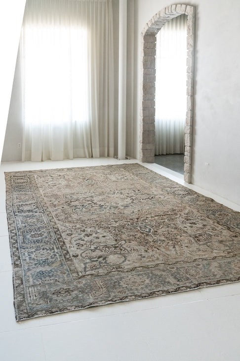 District Loom Vintage Heriz Area Rug Kintla
