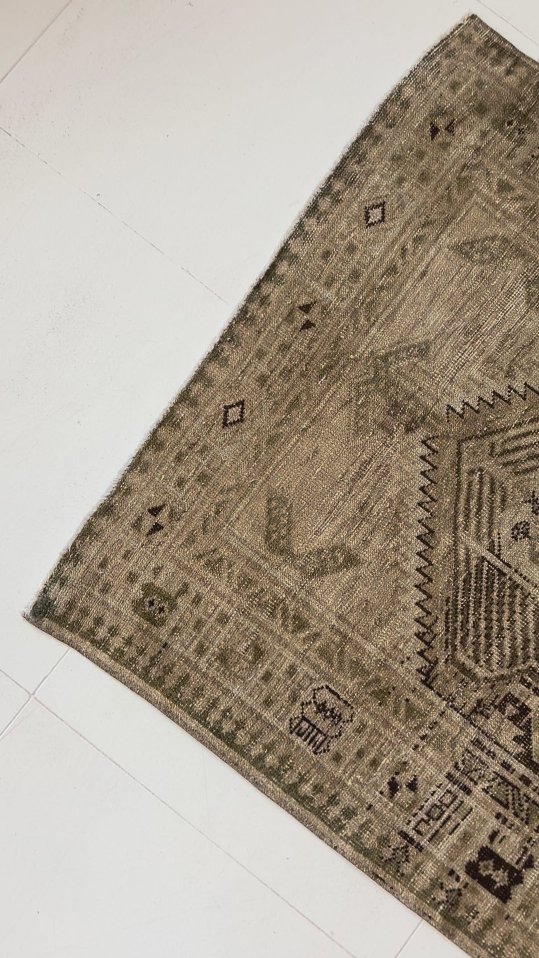 District-Loom-Vintage-Sarab-Runner-Rug-Lockhorn