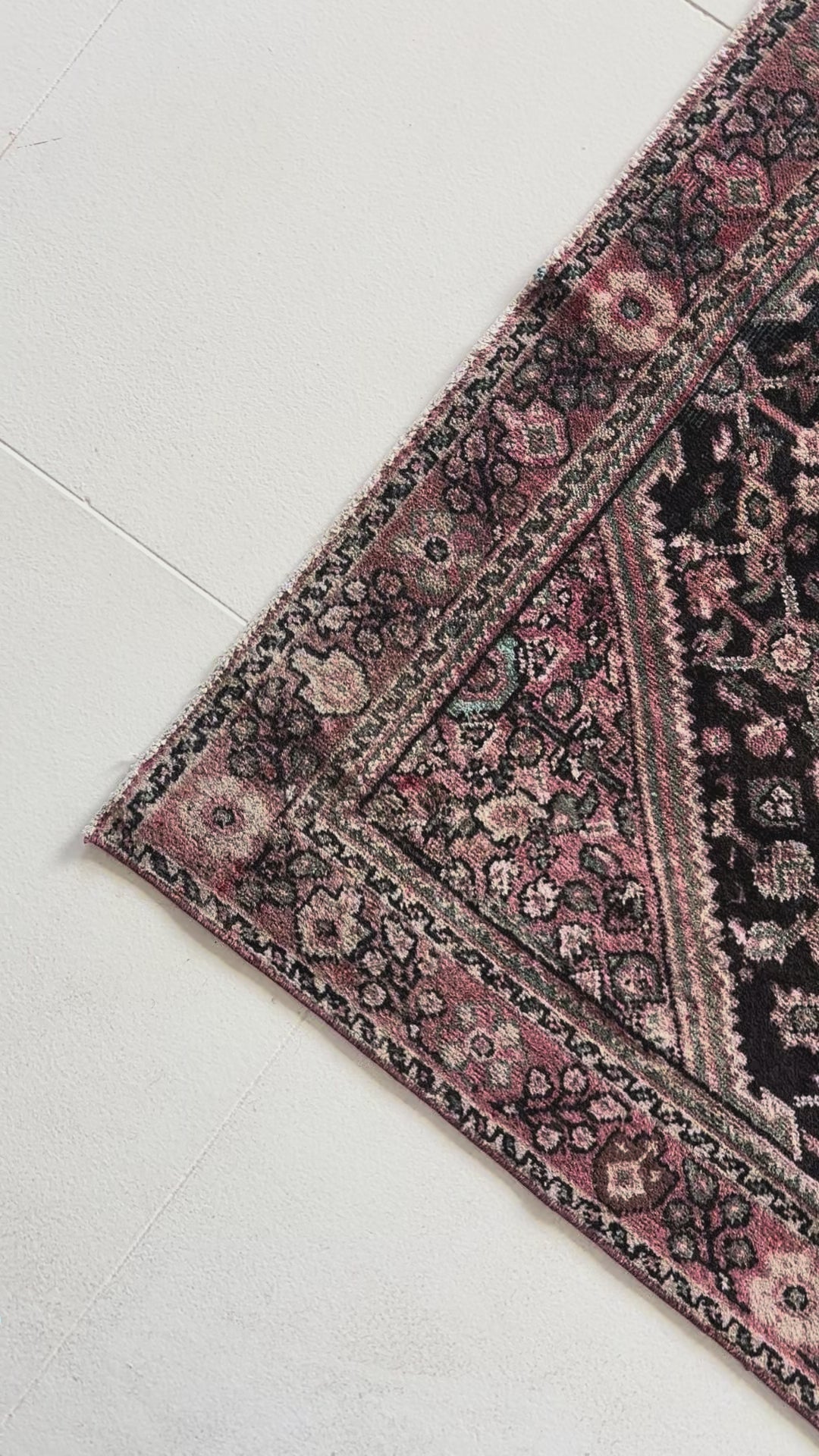 District Loom Vintage Mahal Scatter Rug Loma