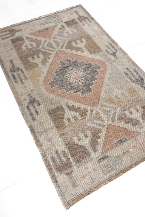 District Loom Vintage Kars Scatter Rug Ronan