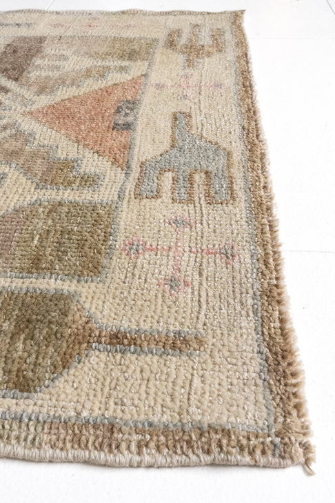 District Loom Vintage Kars Scatter Rug Roundup