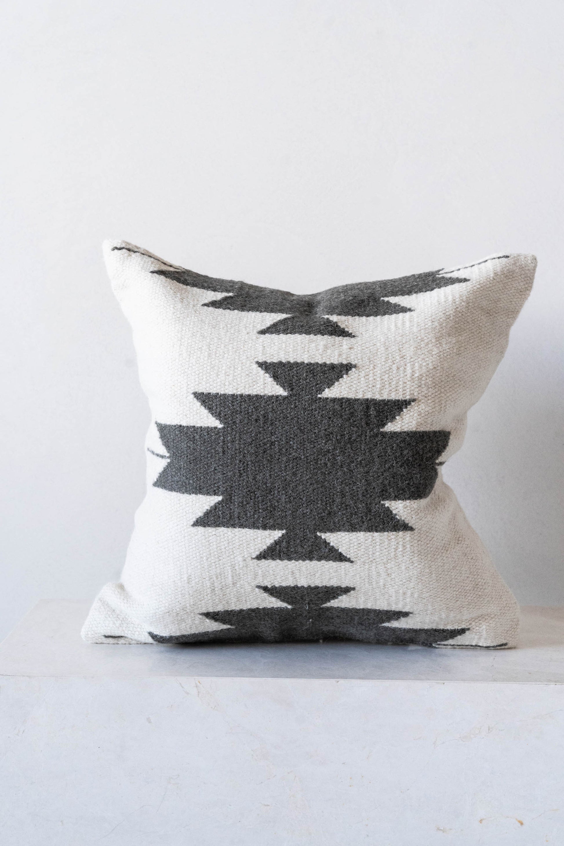 District Loom District Loom Pillow Cover No. 1284