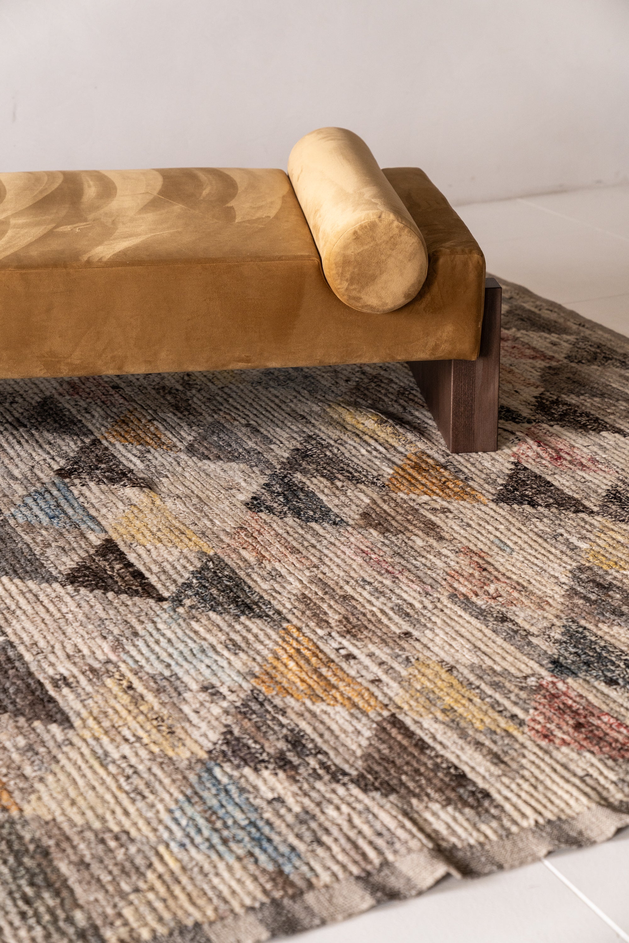 District Loom Contemporary Tulu area rug 017