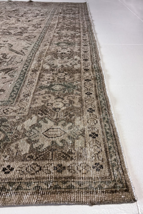 District Loom Antique Mahal Area Rug Turner