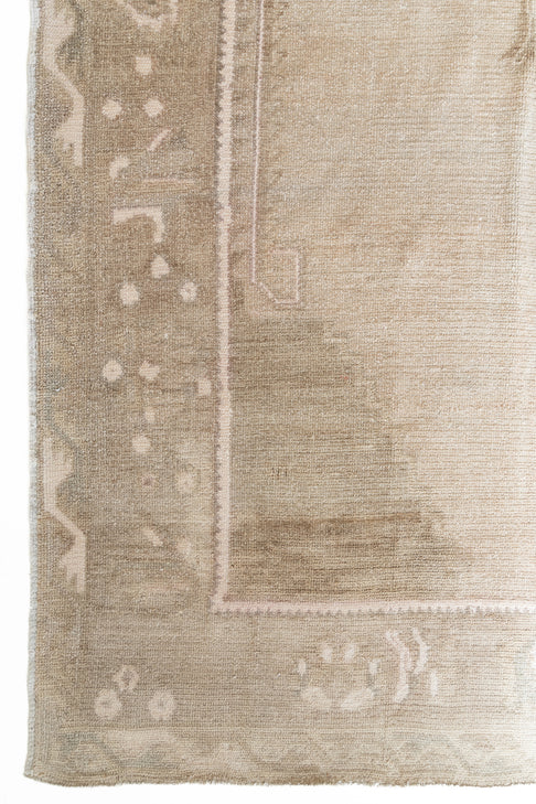 District Loom Vintage Area Rug Vienna