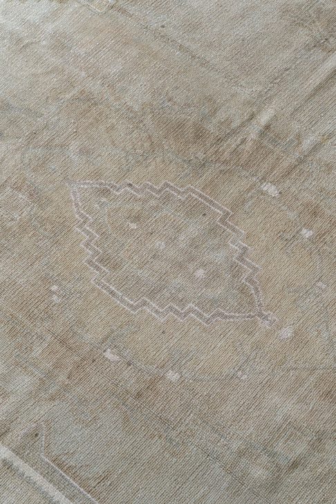 District Loom Vintage Area Rug Vienna