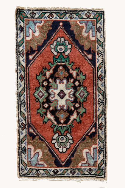 Small Rugs – District Loom