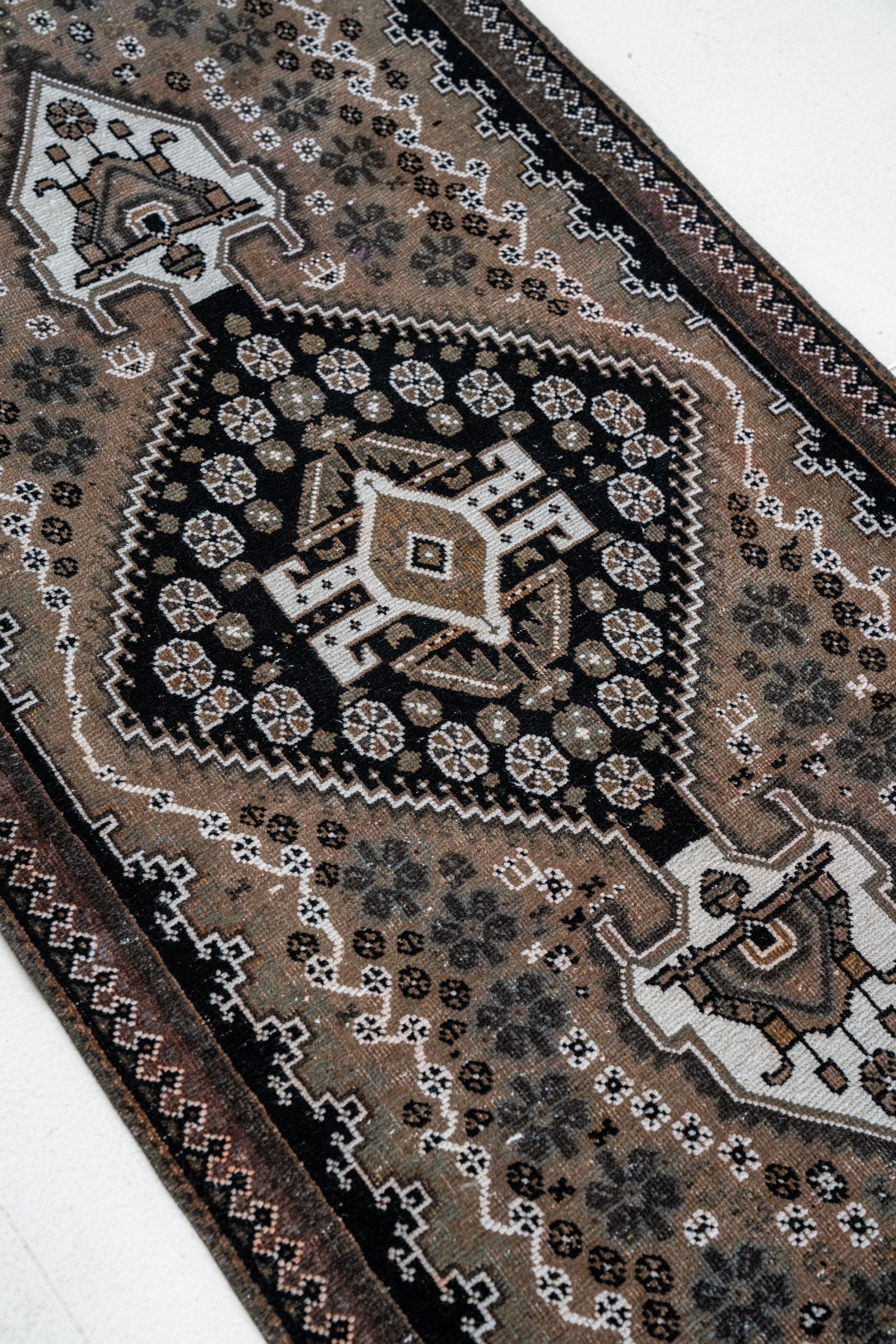 District Loom Vintage Shiraz Scatter Rug Zuri
