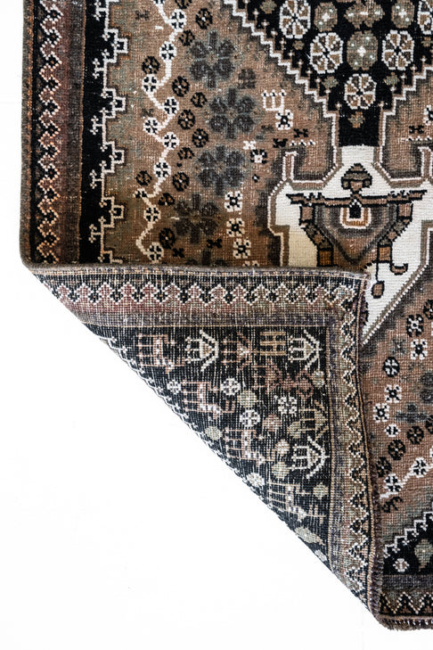 District Loom Vintage Shiraz Scatter Rug Zuri