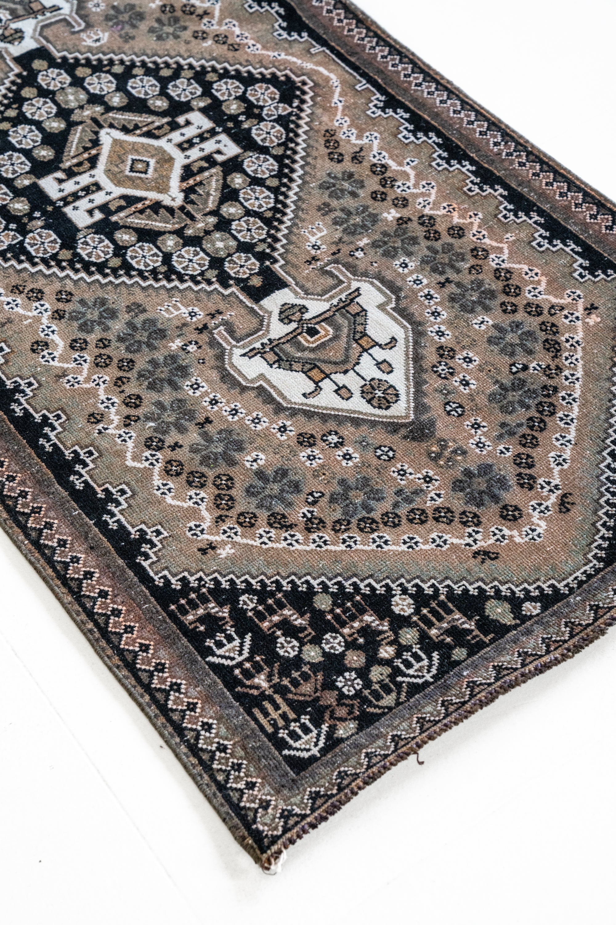 District Loom Vintage Shiraz Scatter Rug Zuri